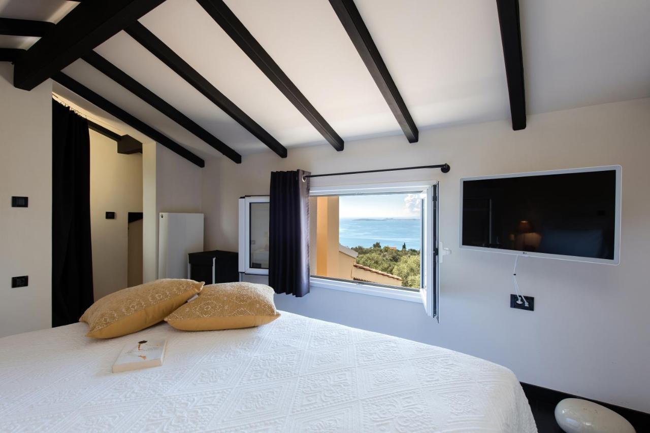 Villa Terra Rossa By Konnect, Views To Ionian Sea Spartylas Esterno foto