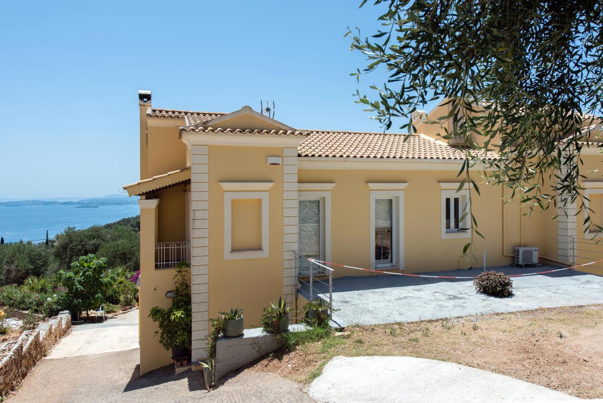 Villa Terra Rossa By Konnect, Views To Ionian Sea Spartylas Esterno foto