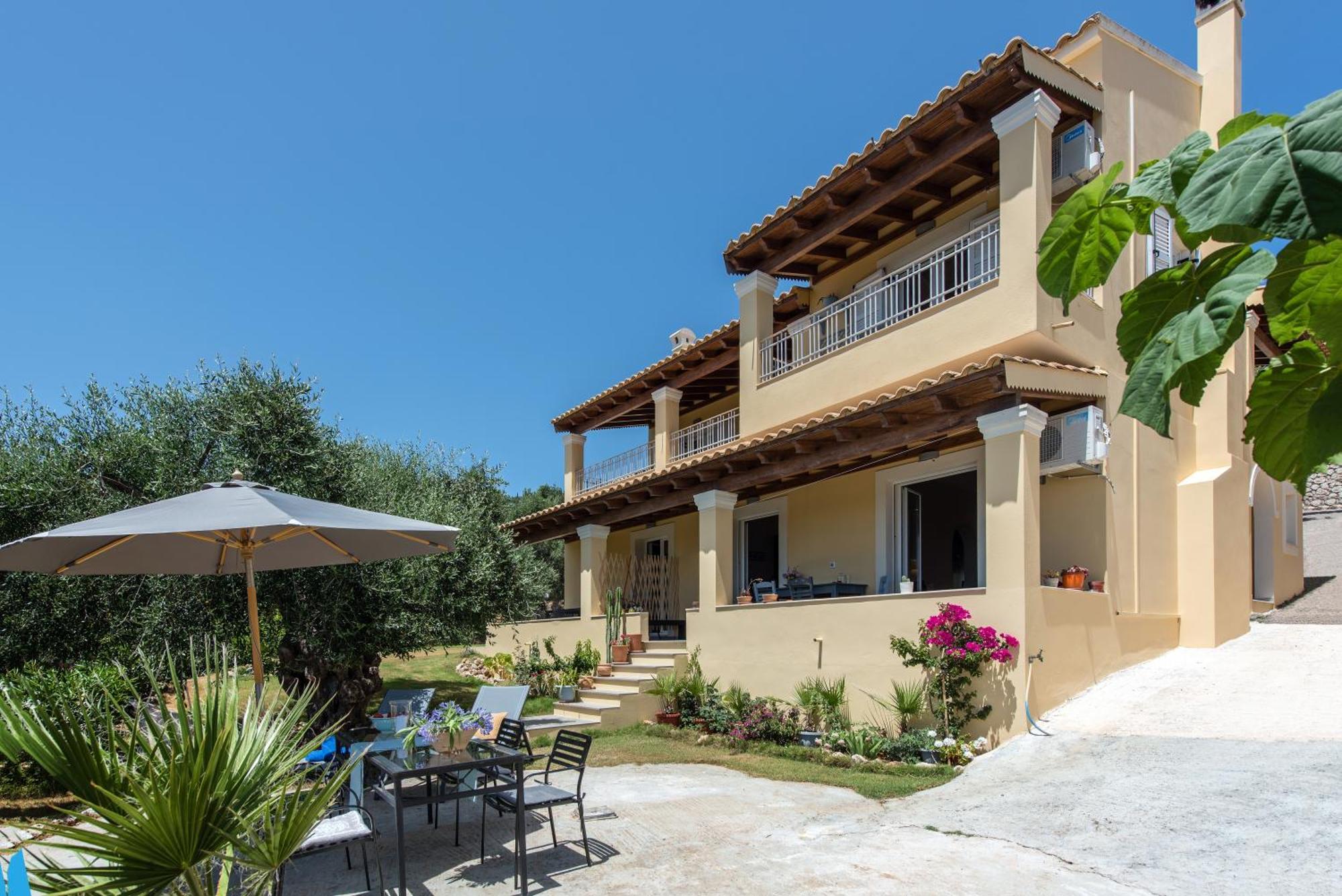 Villa Terra Rossa By Konnect, Views To Ionian Sea Spartylas Esterno foto