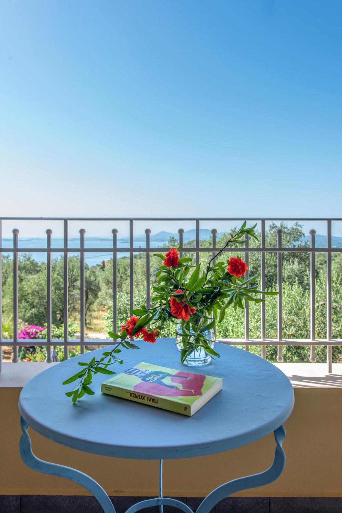 Villa Terra Rossa By Konnect, Views To Ionian Sea Spartylas Esterno foto